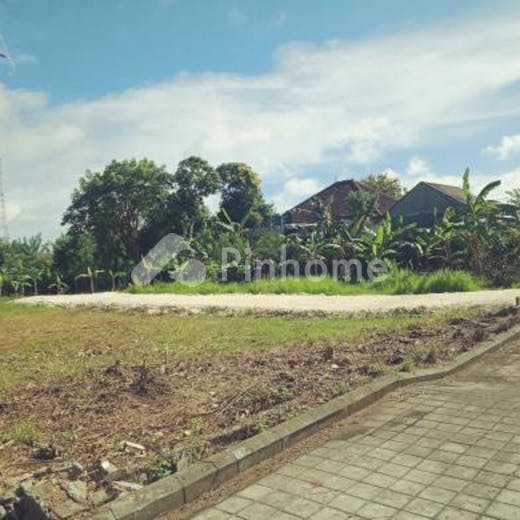 dijual tanah residensial lingkungan asri di jl  dharmawangsa - 2