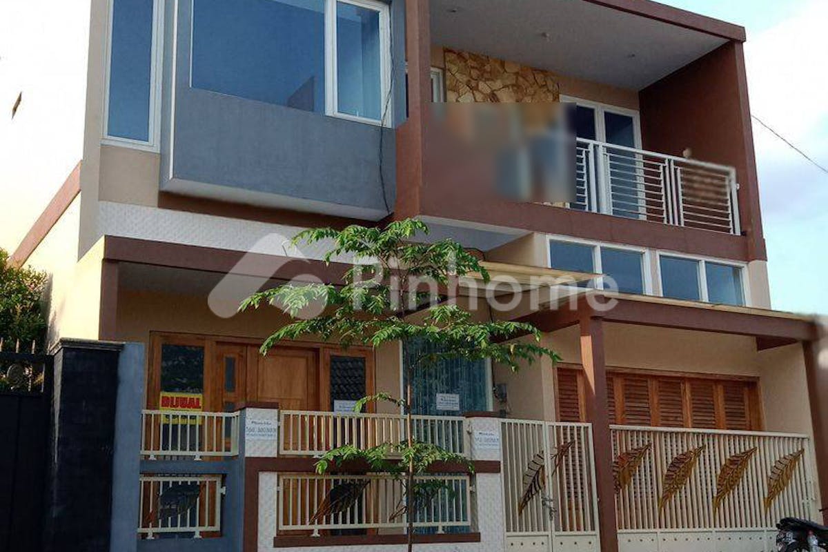 similar property dijual rumah harga terbaik di metro kencana  jl  raya gunung kawi - 1