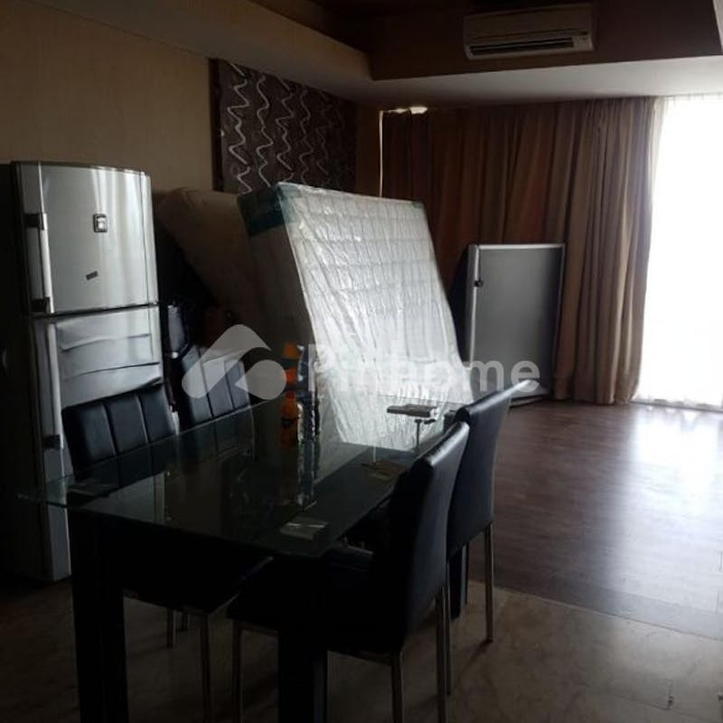 dijual apartemen lingkungan asri di kemayoran - 1