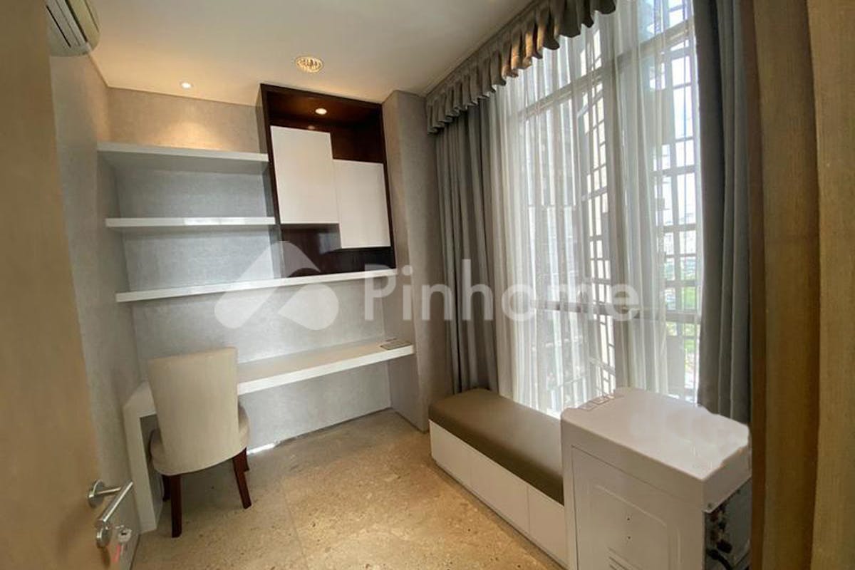 similar property disewakan apartemen siap pakai di senopati suites apartment  jalan senopati - 5