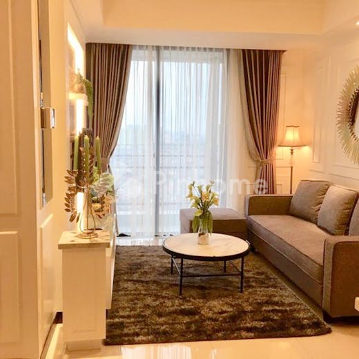 disewakan apartemen fasilitas terbaik di casa grande residence tower bella jl  casablanca raya kav  88 kuningan - 1