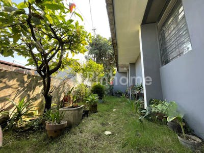 dijual rumah harga terbaik di turangga - 5