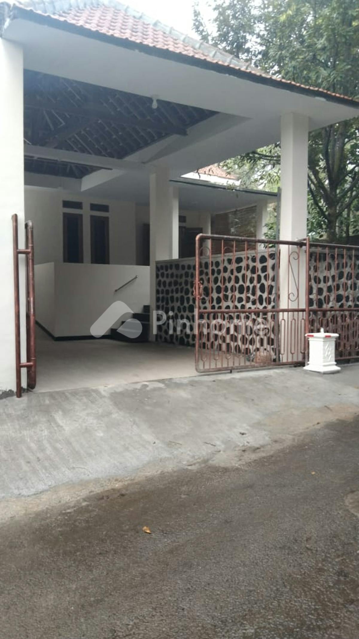 Dijual Rumah Siap Huni di Jl. Arjuno, Sentul - Gambar 1