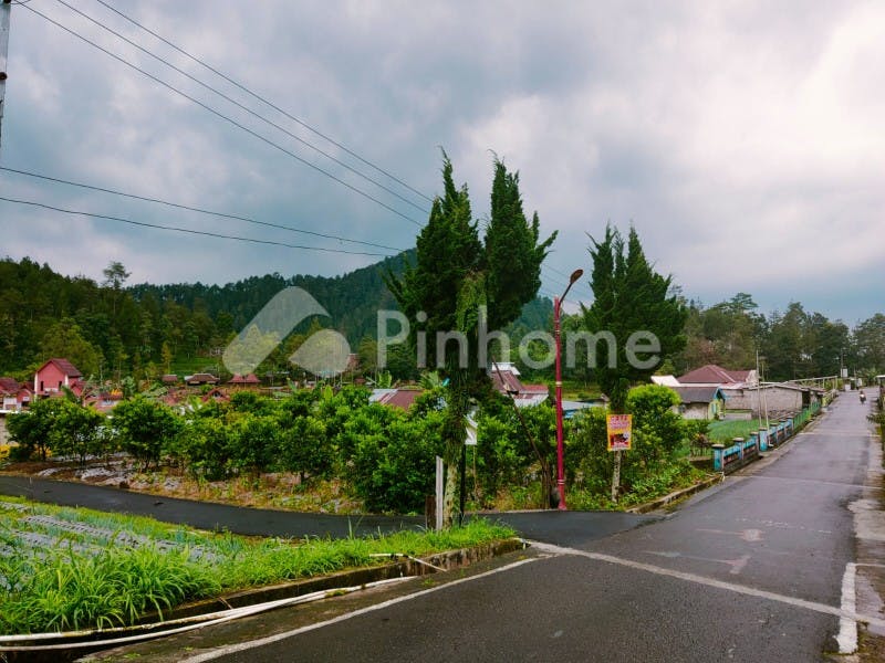 dijual tanah komersial lokasi strategis di kemuning - 1