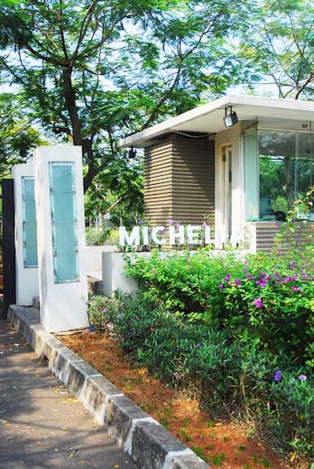 dijual tanah residensial lokasi bagus di cluster michelia  puri botanical residence  jalan raya joglo - 10