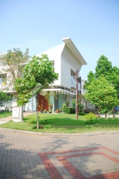dijual tanah residensial lokasi bagus di cluster michelia  puri botanical residence  jalan raya joglo - 8