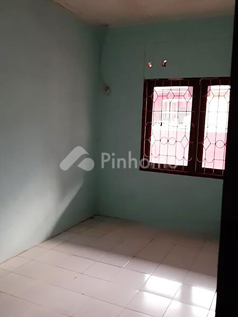 dijual rumah lokasi strategis di rawamangun - 4