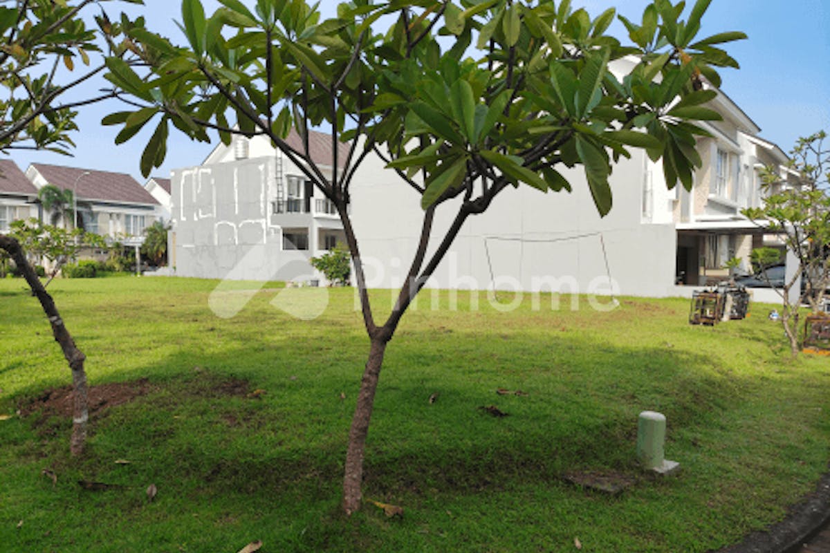 similar property dijual tanah residensial lokasi strategis dekat tol cakung di palm spring  jakarta garden city - 3