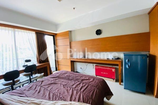 dijual apartemen lokasi bagus di apartemen beverly dago  jl  sangkuriang - 5