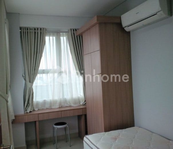 dijual apartemen lokasi strategis full furnished di apartemen dago suites  jl  sangkuriang - 2