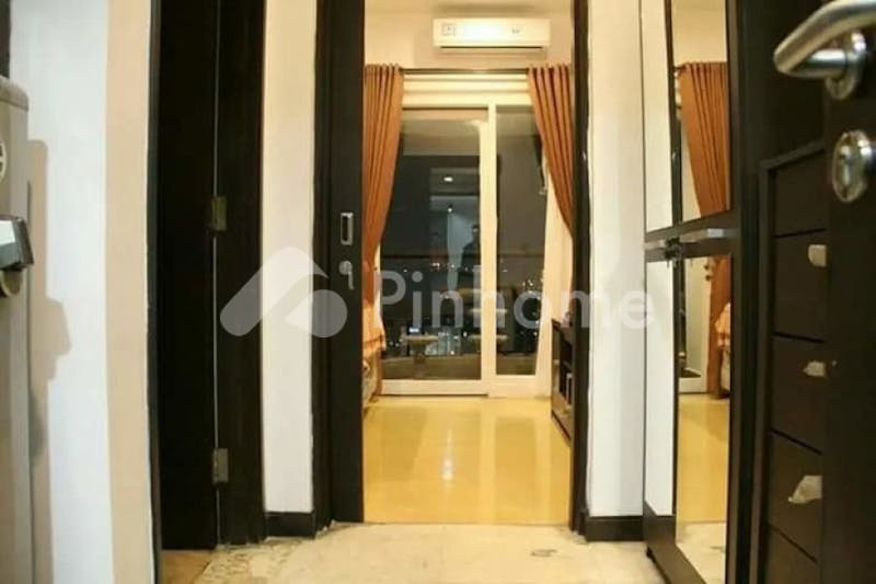 dijual apartemen lingkungan nyaman di apartemen braga city walk - 1