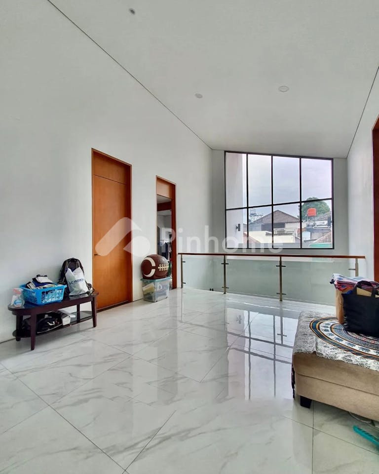 Dijual Rumah Sangat Strategis di Lebak Bulus, Cilandak, Jakarta Selatan - Gambar 5