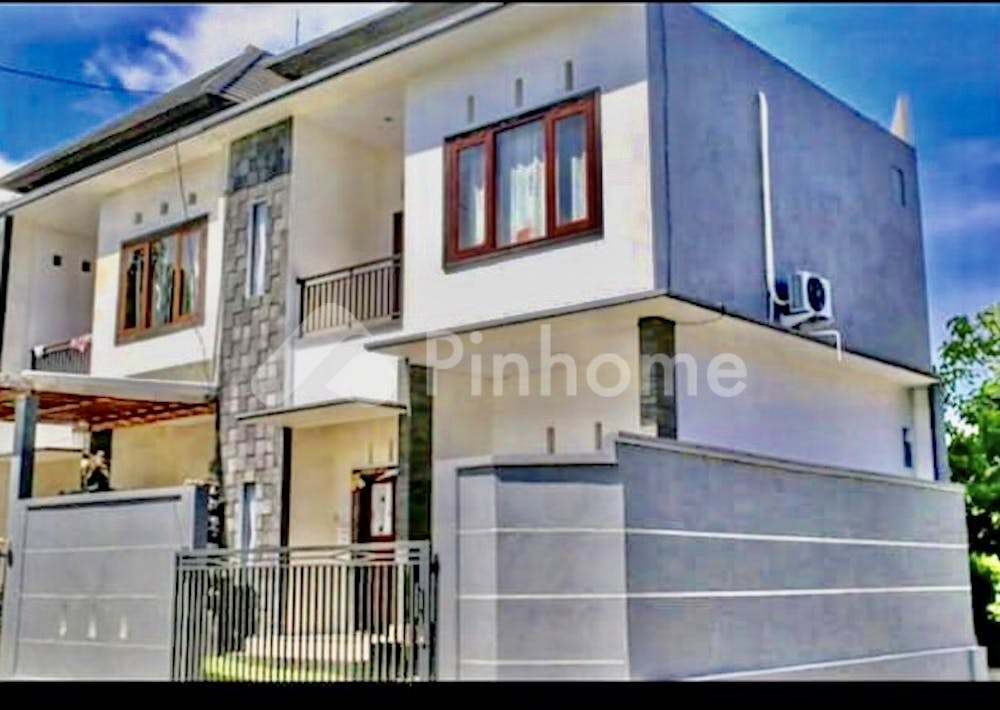 Disewakan Rumah Harga Terbaik di Jalan Prabu Made Rambug Rp115 Juta/bulan | Pinhome