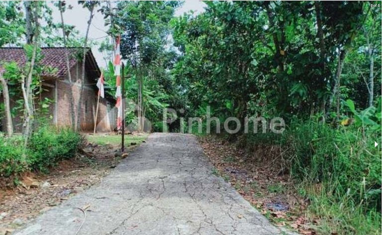 Dijual Tanah Residensial Sangat Cocok Untuk Investasi Dekat Pasar di Mojogedang - Gambar 5