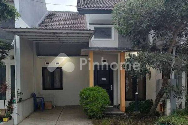 dijual rumah nyaman dan asri dekat kampus umm di saxophone sukarno hatta - 1