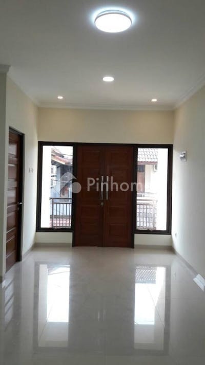 dijual rumah lokasi strategis di jl tebet barat  jakarta selatan - 3