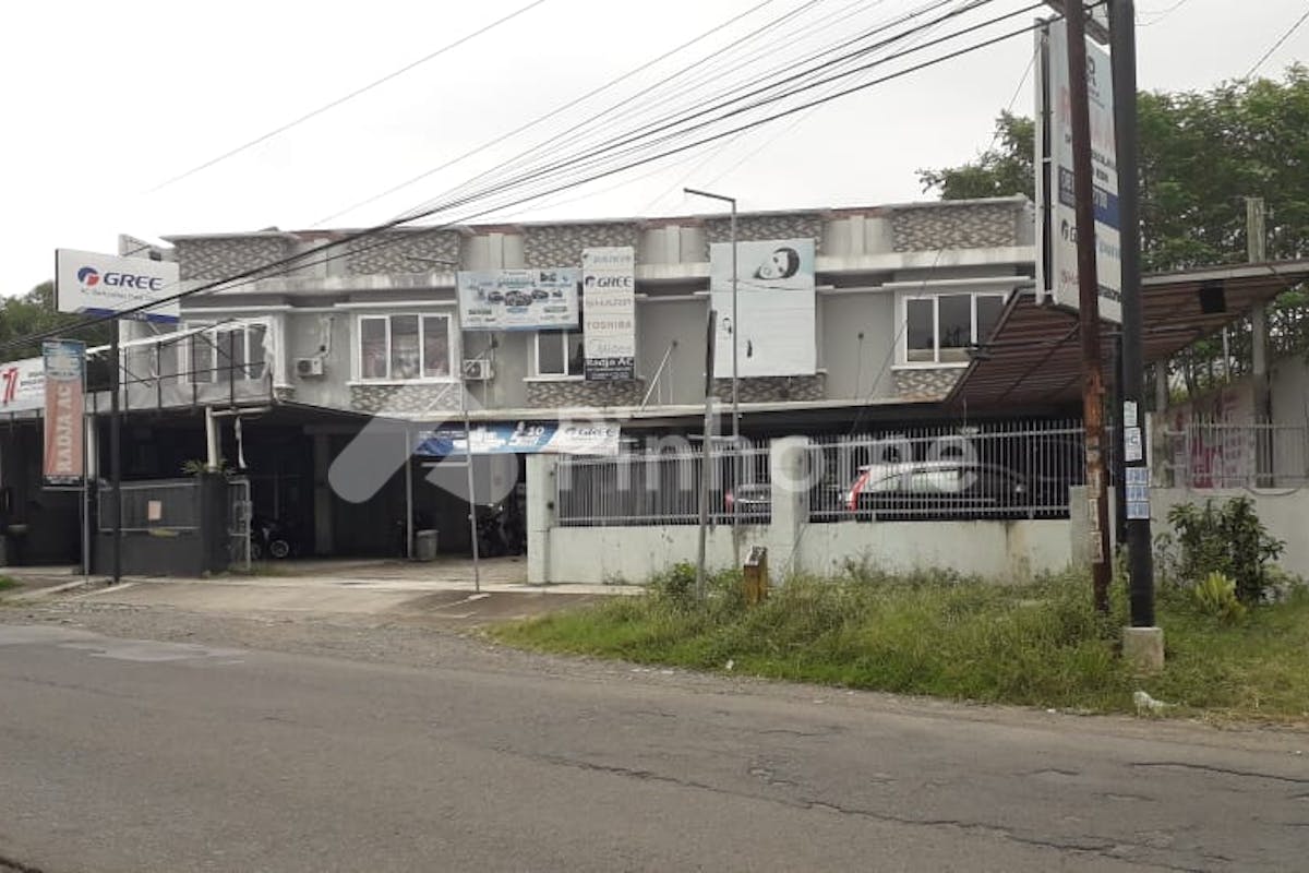 similar property dijual tanah residensial harga terbaik dekat rumah sakit di jalan dr  gumbreg - 8