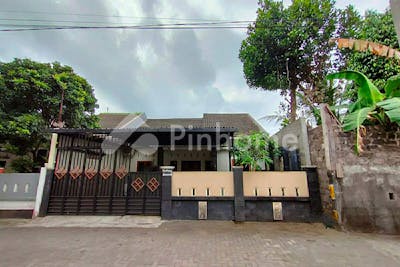 dijual rumah lokasi strategis dekat kampus di maguwoharjo - 3