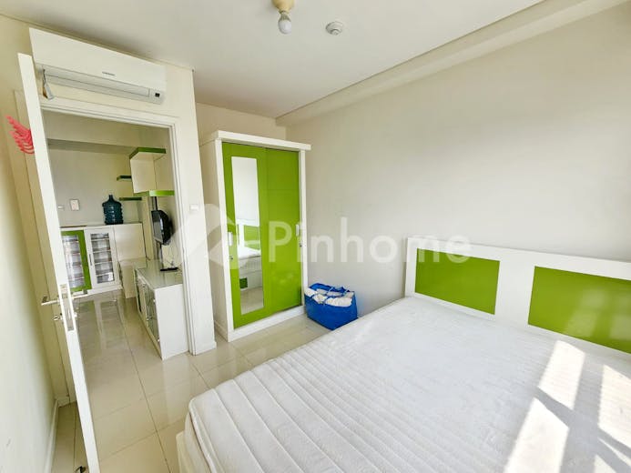 dijual apartemen lokasi bagus dekat plaza dago di parahyangan residence  jl  ciumbuleuit no 125 - 4