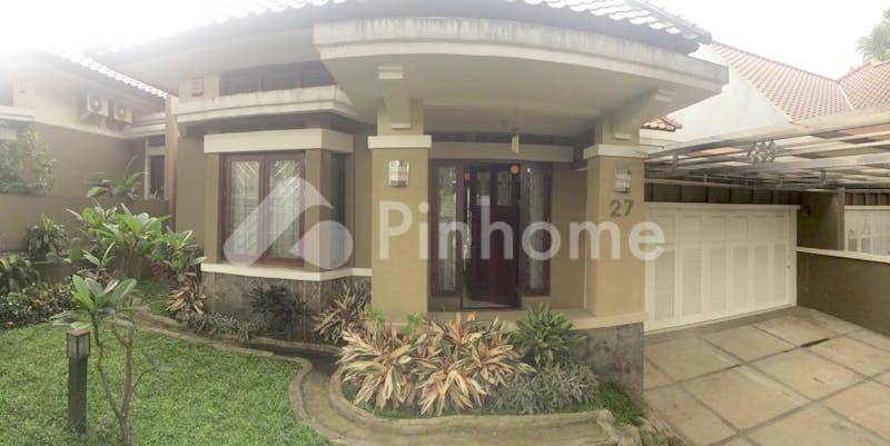 dijual rumah lokasi strategis dekat rumah sakit di jl  bandung tempo dulu - 1