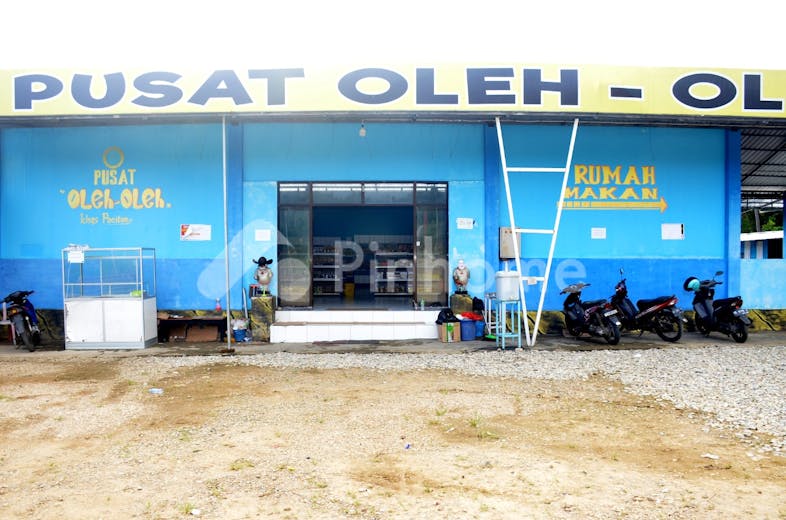 dijual ruko lokasi strategis dekat pasar di jl  raya pantai klayar rt001   rw004 dusun kendal - 1