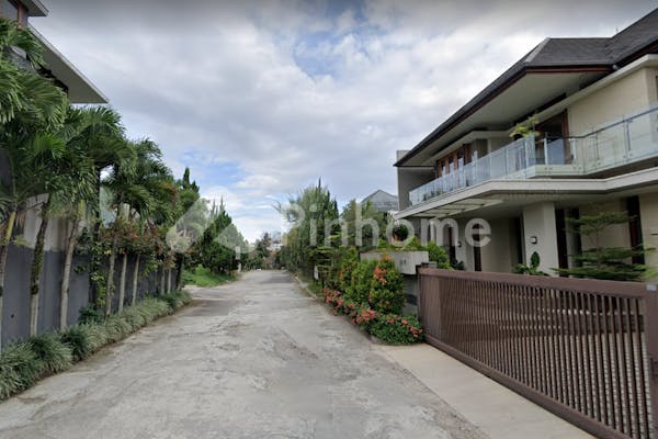 dijual tanah residensial lokasi strategis dekat jendela alam di jalan setra duta - 1