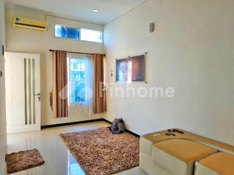 Dijual Rumah Siap Pakai di Jl. Villa Bukit Tidar - Gambar 2