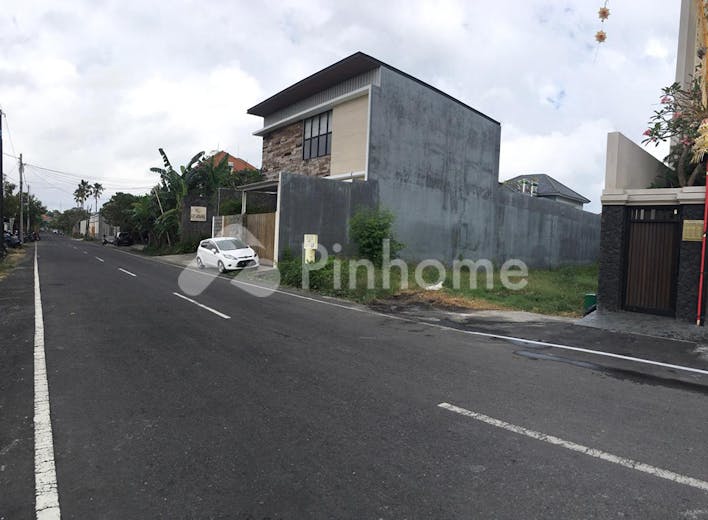 dijual tanah residensial lokasi strategis dekat pusat perbelanjaan di seminyak - 5