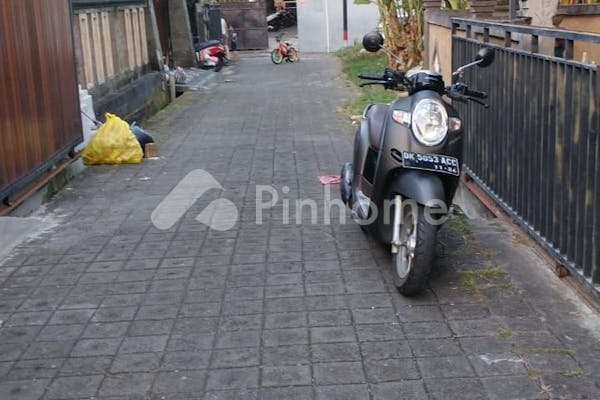 disewakan rumah lingkungan nyaman dekat kampus di jalan a  yani - 5