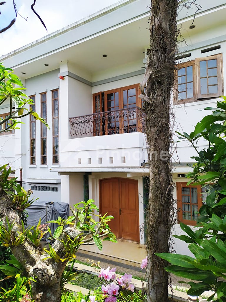 Dijual Rumah Nyaman dan Asri Dekat Kampus di Jl. Setiabudi Regency - Gambar 3