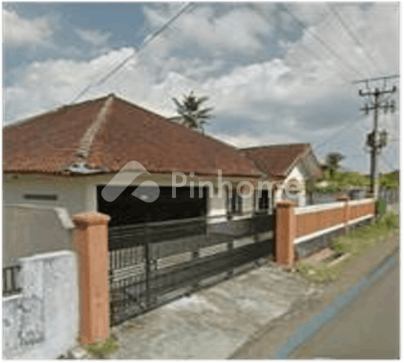 dijual rumah  1 lantai 740m2 di jl  cicantel  blok cicantel  rt 04 rw 07 - 2