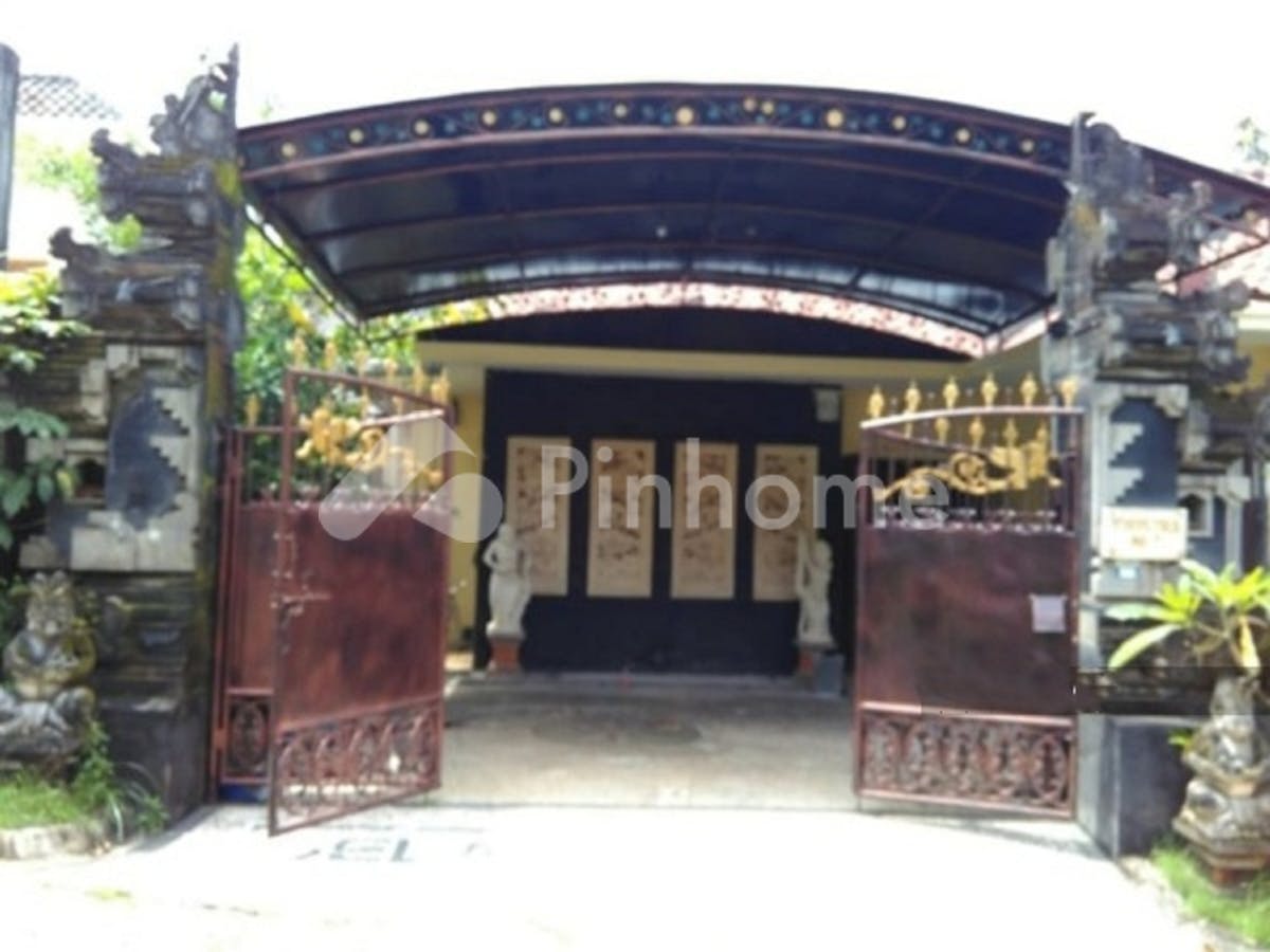 Dijual Rumah Lokasi Strategis di Bali Pecatu Graha - Gambar 1