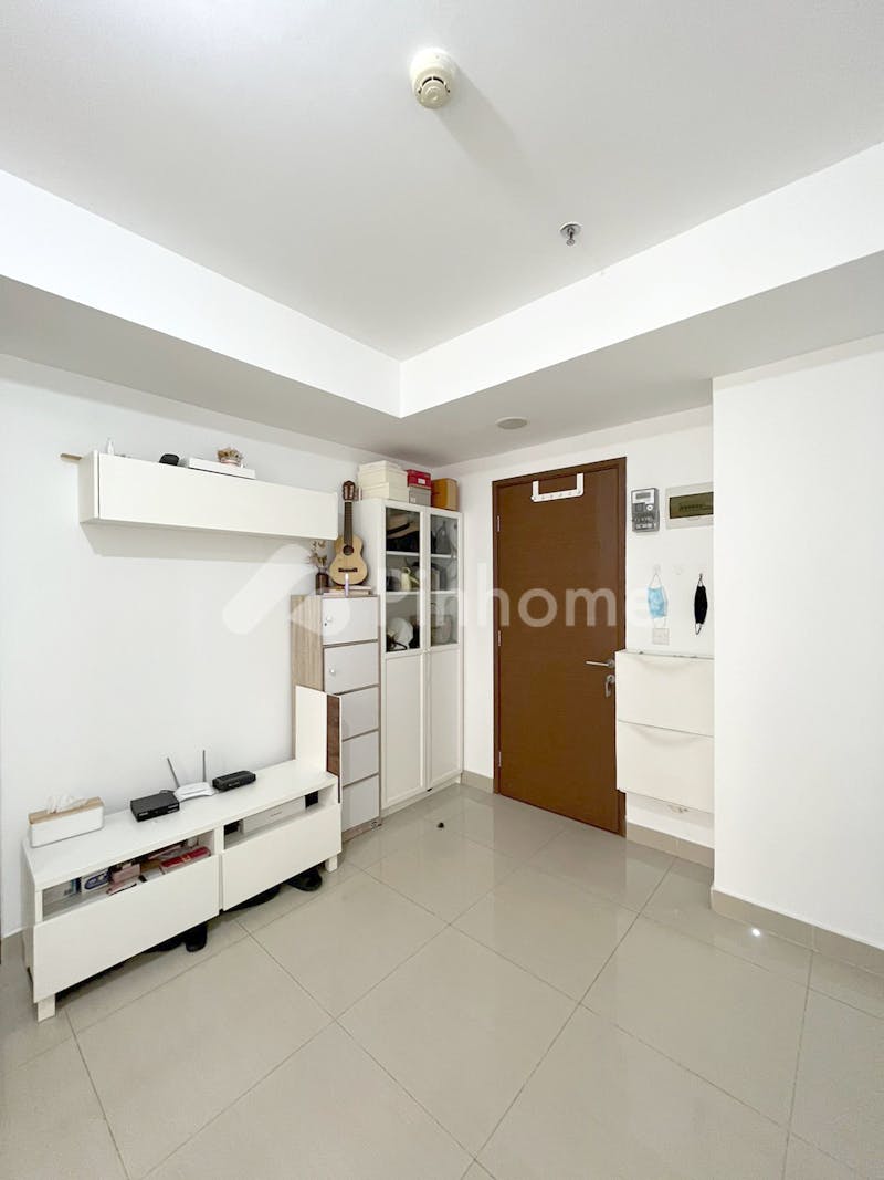 dijual apartemen lingkungan nyaman di sudirman suite apartment - 1