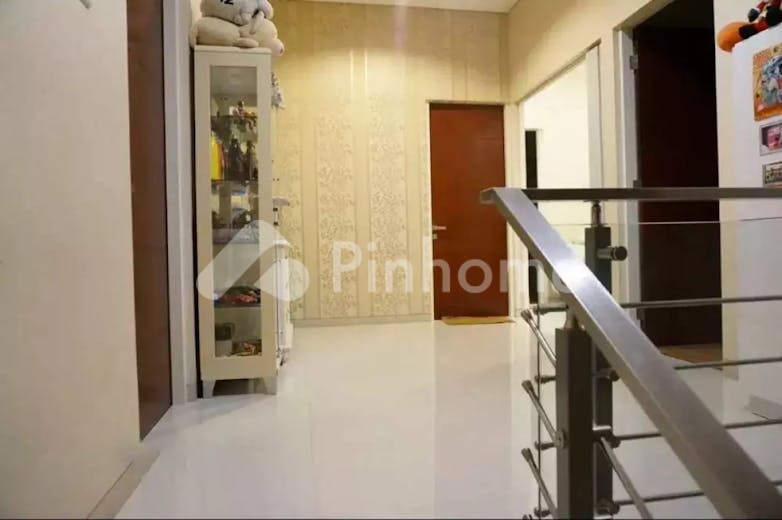 dijual rumah nyaman dan asri di taman puspa raya citraland - 6