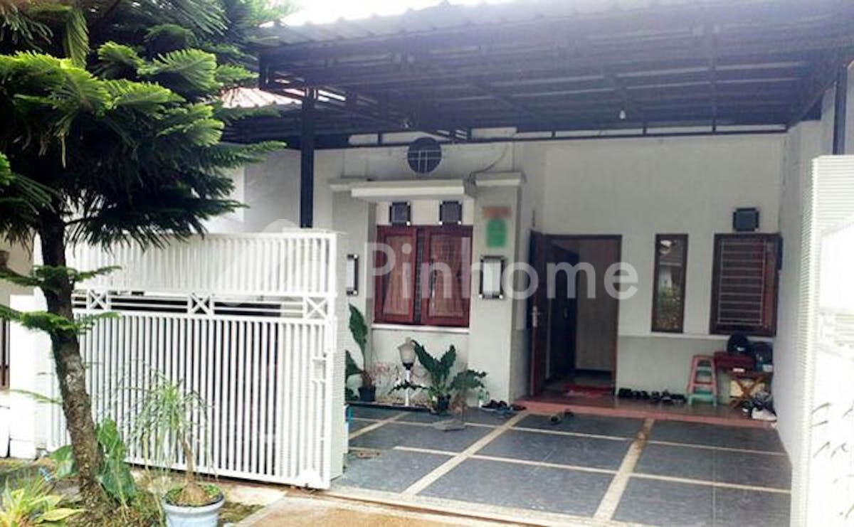 Dijual Rumah Siap Pakai di Jl. Blimbing Indah Selatan - Gambar 1