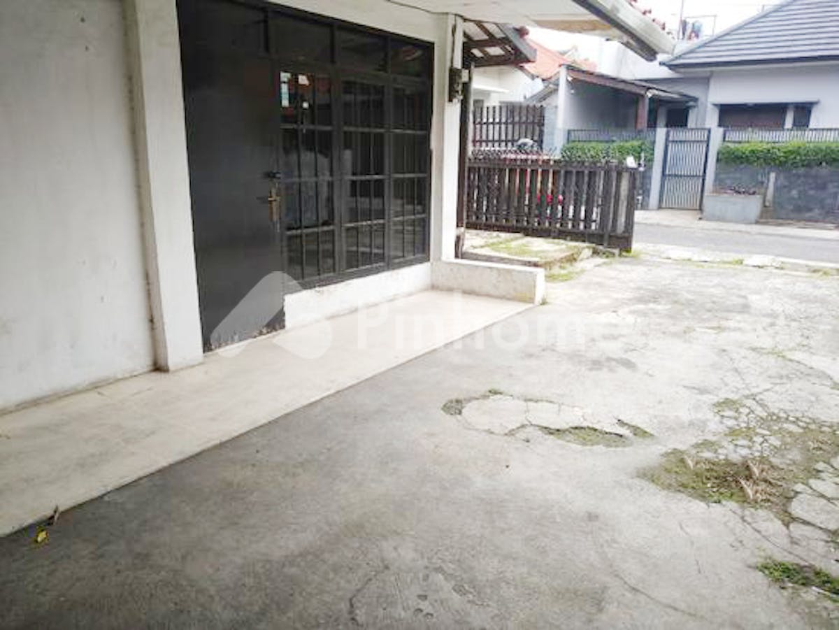 Dijual Rumah Lokasi Strategis di Jl. Sekar Manis - Gambar 1
