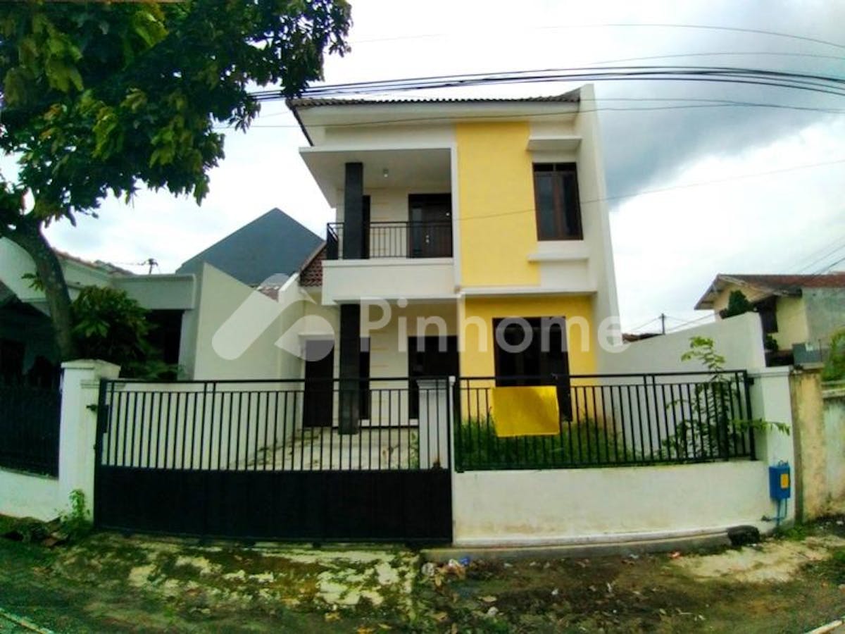 Dijual Rumah Siap Pakai Dekat Fasilitas Pendidikan di Jl. Raya Sawojajar, Sawojajar - Gambar 1