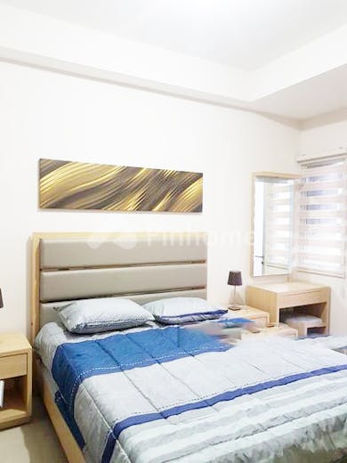 disewakan apartemen siap huni dekat festival citylink di apartment sudirman suites   jl  jend  sudirman no 588  dungus carian - 3