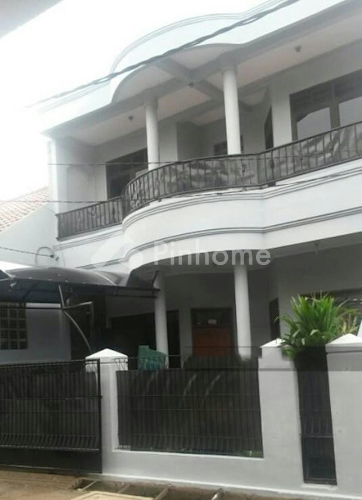 Dijual Rumah Siap Pakai Dekat Pasar di Jl. Pasir Salam - Gambar 1