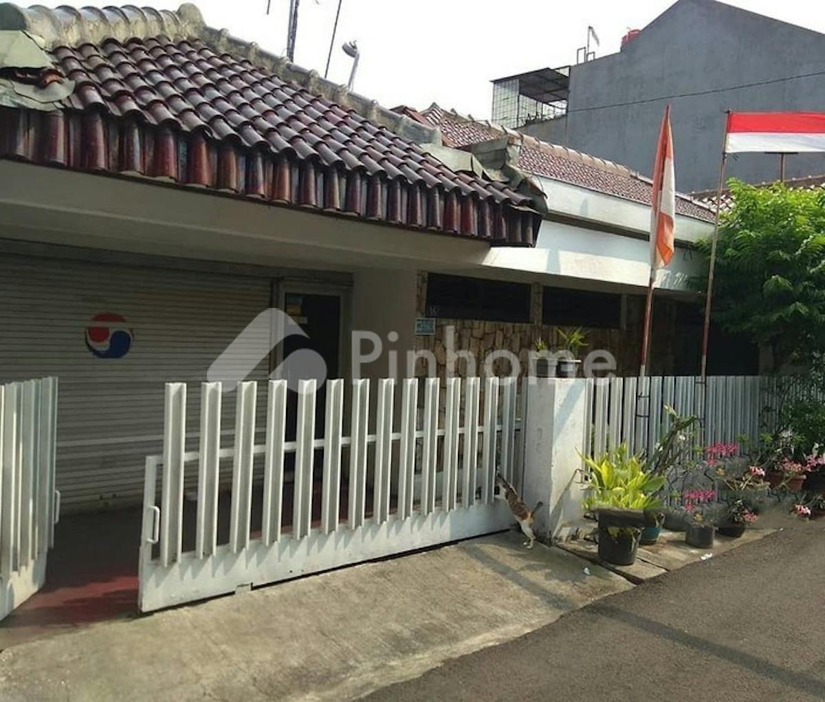 Dijual Rumah Siap Pakai Kawasan Rawamangun di Jl. Balai Pustaka Timur - Gambar 1
