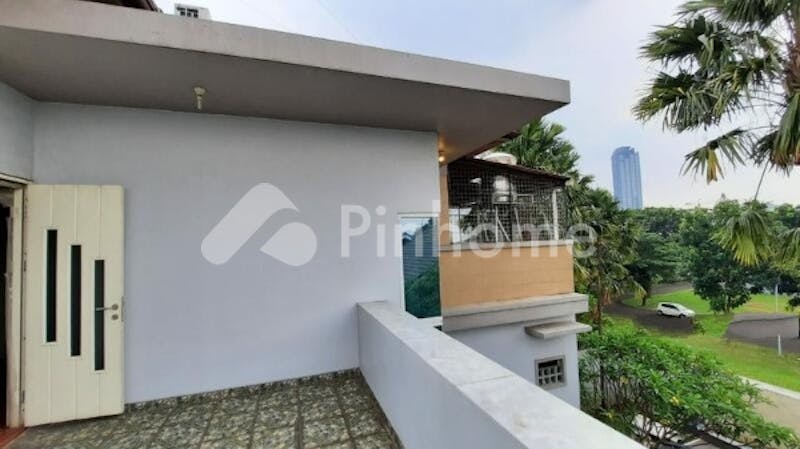 dijual rumah lokasi strategis kawasan alam sutera di cluster sutera palmyra - 10