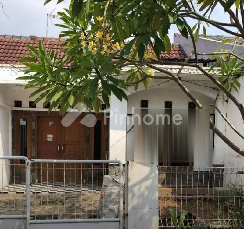 dijual rumah lokasi strategis di graha harapan mustika jaya bekasi timur - 1