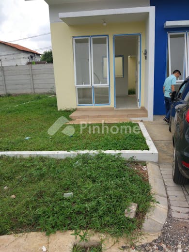 dijual rumah lokasi strategis di grand batavia jaya - 3