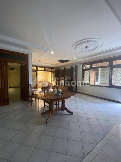 dijual rumah jarang ada di pondok indah  jakarta selatan - 3