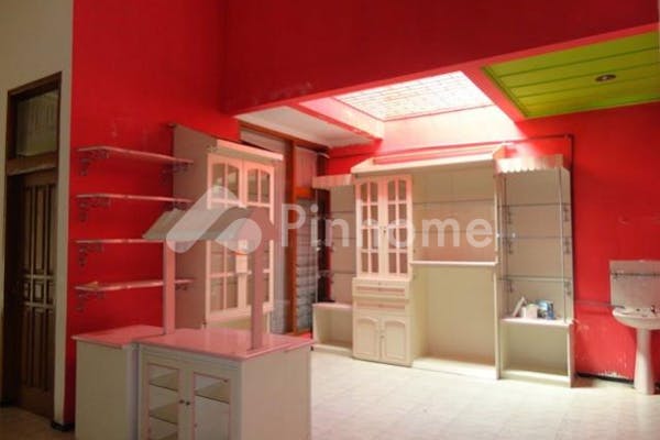 dijual rumah siap huni di jl  wilis  klojen - 15