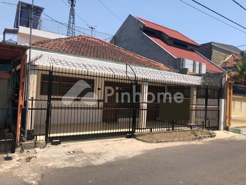 disewakan rumah siap huni dekat minimarket di jl  dieng - 1