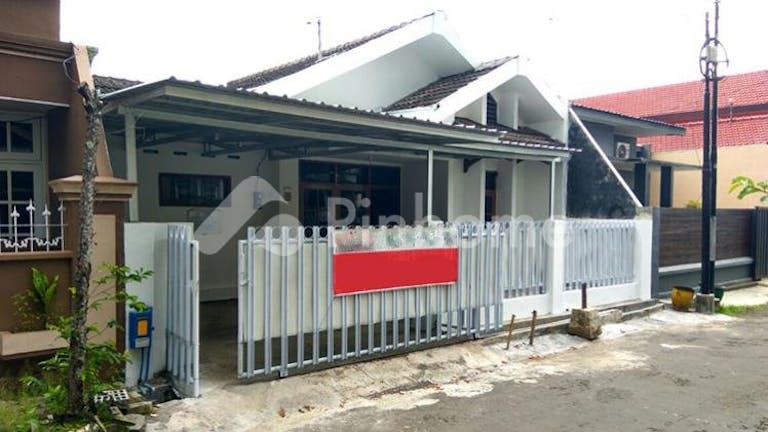 disewakan rumah siap huni dekat cyber mall malang di jl  raya tidar - 1