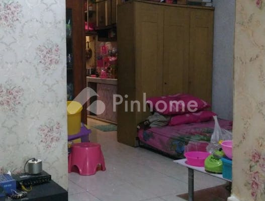 dijual rumah nyaman dan asri di  perum the graha tropodo krian - 5