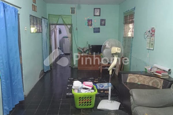 dijual rumah butuh cepat  bebas banjir  di jalan remaja utara - 4