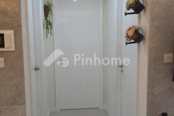 disewakan apartemen 2br full furnished murah di casa grande residence phase 2 - 6